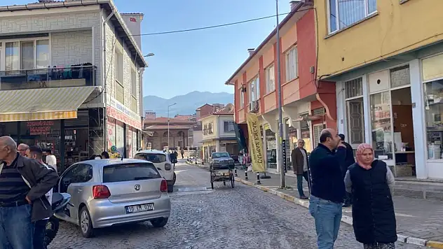 Son Dakika! Marmara ve Ege Bölgesi'nde hissedilen bir deprem meydana geldi