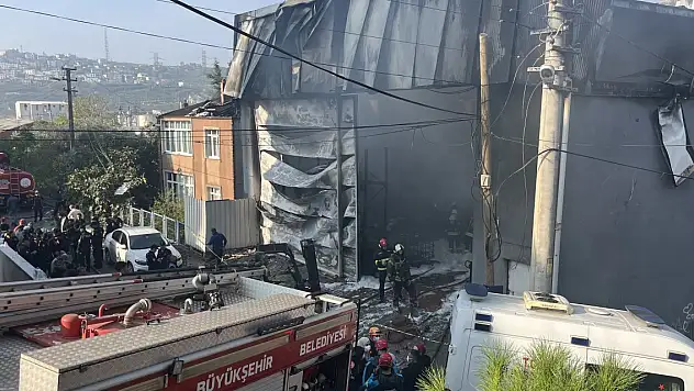 Kozmetik fabrikasında dehşet! 6 ölü