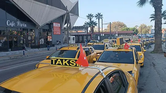 Taksiciler kontak kapattı