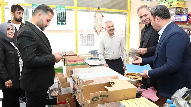 Belediye başkanı zimem defterini satın aldı