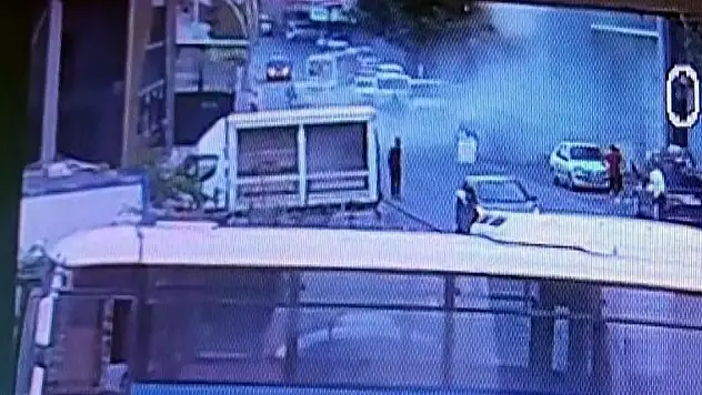 Kocaeli'de 6 kişiye mezar olan tesisteki yangının ilk anları kamerada