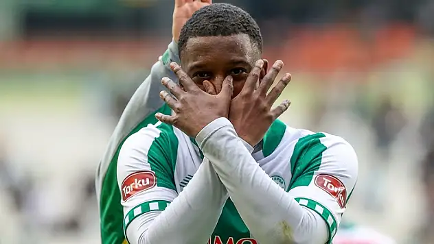 Konyaspor'da Bazoer şoku