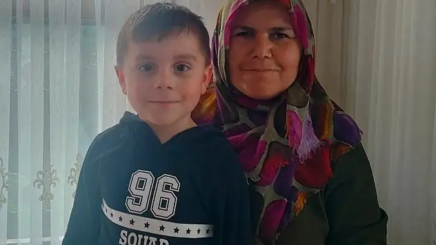 Ölü bulunan anne ile oğlunun cenazeleri otopside