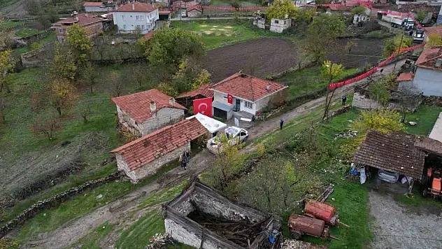 Düşen kargo uçağında kahreden tesadüf