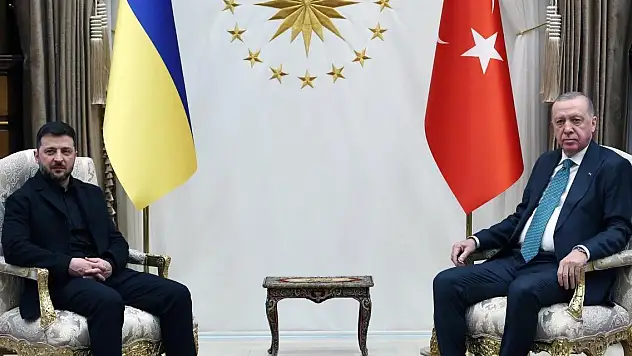 Zelenski: Türk diplomasinin gücüne güveniyoruz