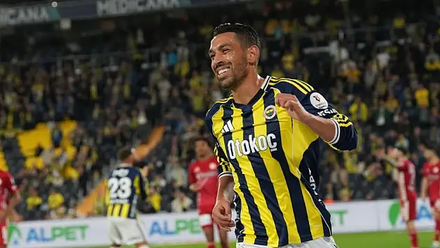 Fenerbahçe'de İrfan Can Kahveci kararı için tarih verildi