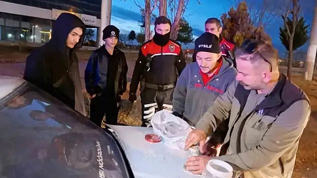 Zehrinin litresi 10 milyon dolar olan akrebin satışına suçüstü operasyon