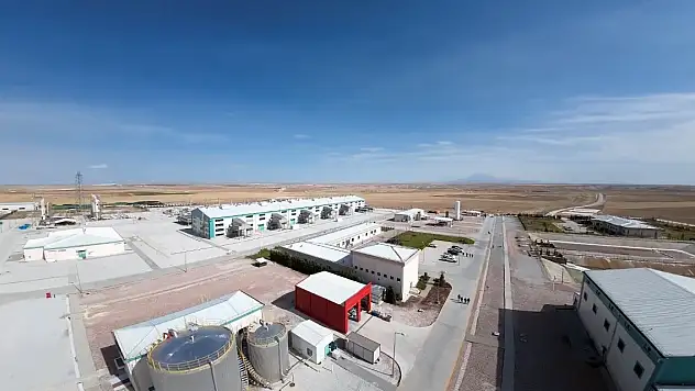 Bakan Bayraktar açıkladı... Doğal gaz depolarımız yüzde 100 dolu