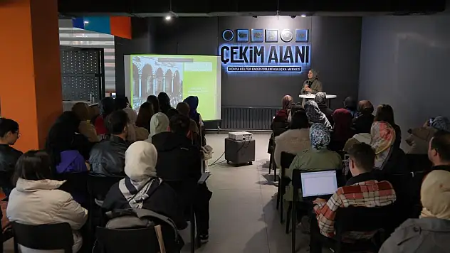 SİA'da 'Mekân, Hafıza ve Kadınlar Pazarı' kitap galası gerçekleştirildi