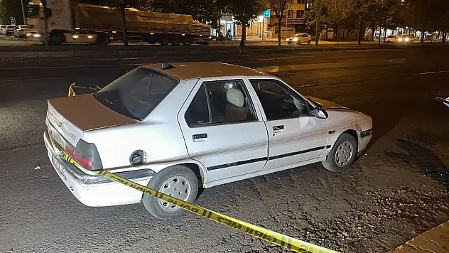 Otomobilin çarptığı yaya öldü