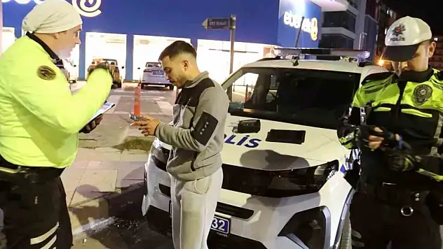 Ehliyeti yok, muayenesi yok, sigortası yok: 'Yapacak bir şey de yok'