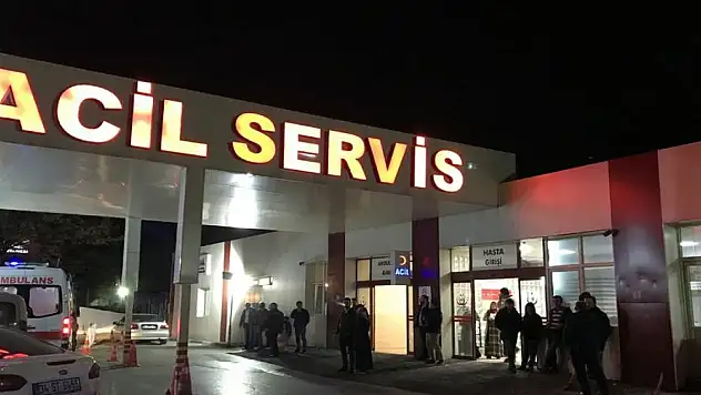 Okulda fenalaşan 2'nci sınıf öğrencisi, hayatını kaybetti