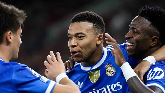 Şampiyonlar Ligi'nde 5. hafta maçları 9 maçla tamamlandı