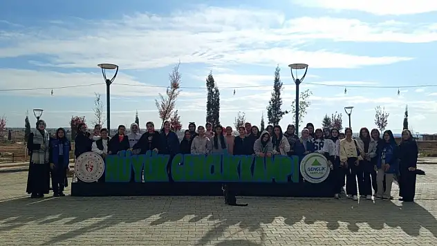 Karapınarlı gençler 'Hüyük Tarım Kampı'na katıldı