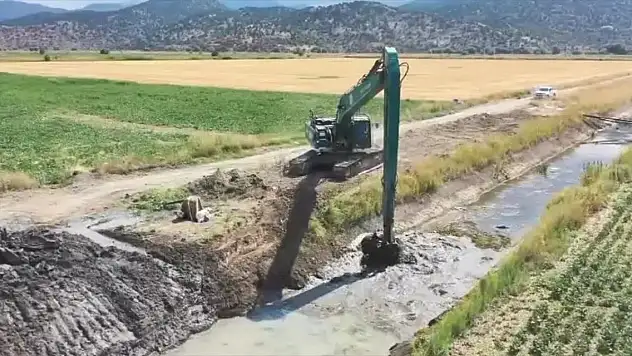 Seydişehir'de kanallar temizlendi