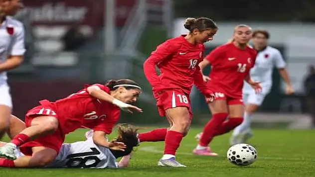 A Milli Kadın Futbol Takımı, Arnavutluk'u 2-0 mağlup etti