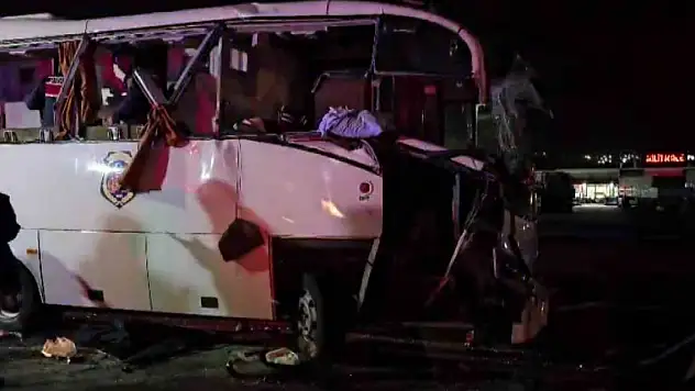 Amasya'da zincirleme kaza: Çok sayıda yaralı var