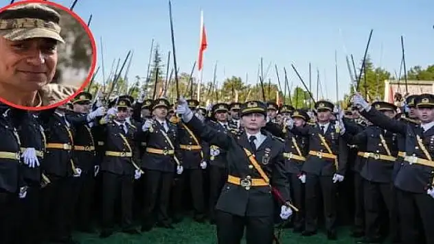 Mahkeme Albay Alper Topsakal'ın TSK'den ihraç kararını iptal etti