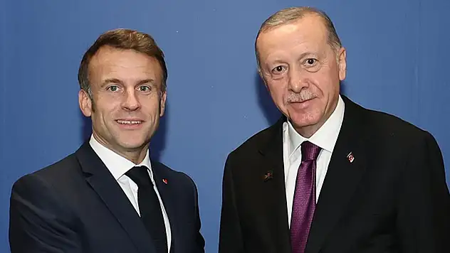 Cumhurbaşkanı Recep Tayyip Erdoğan, Macron'la görüştü