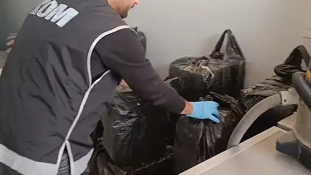 Konya'da kaçakçılık operasyonunda 5 şüpheli yakalandı