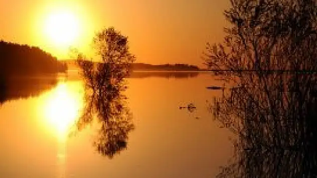 İvriz Barajı'nda gün batımı keyfi