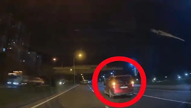 Hafif ticari araçla makas atan sürücüye 14 bin TL para cezası