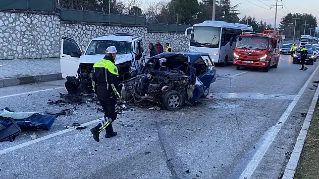 Feci kazada 2 kişi öldü, 3 kişi yaralandı! Kimlikleri belli oldu