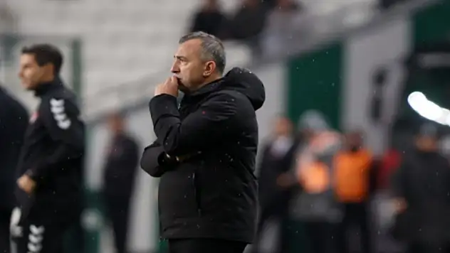Recep Uçar, Konyaspor kadro eleştirilerine cevap: 'Vicdanımız ve kalbimiz rahat'