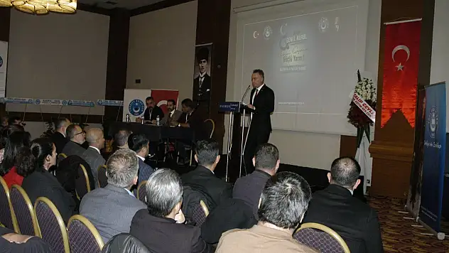 Türk Eğitim Sen Konya'da Ali Köç güven tazeledi