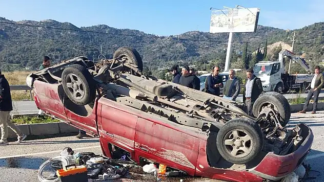 Takla atan kamyonetin sürücüsü öldü yaşamını yitirdi