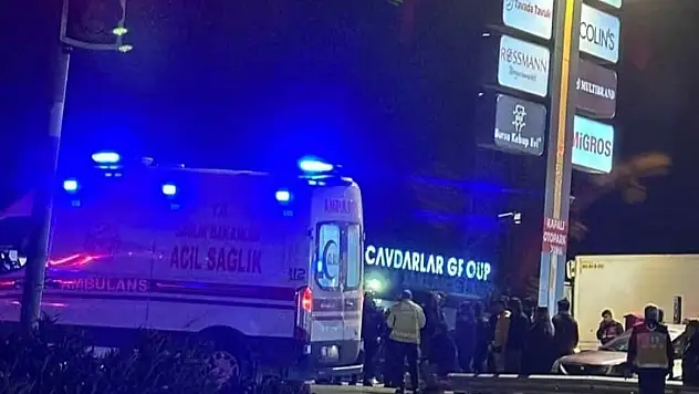 Tırın çarptığı motosiklet sürücüsü hayatını kaybetti