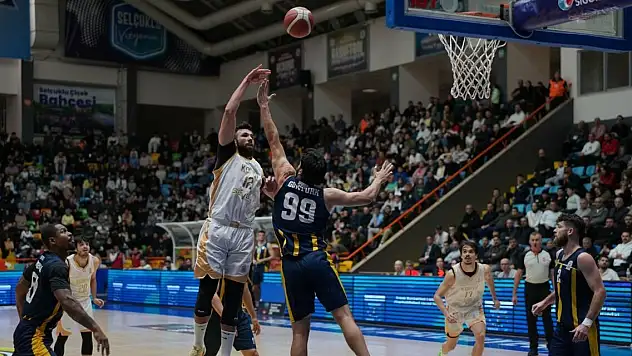 Konya Büyükşehir evinde farkını gösterdi: Ankaragücü'ne geçit yok