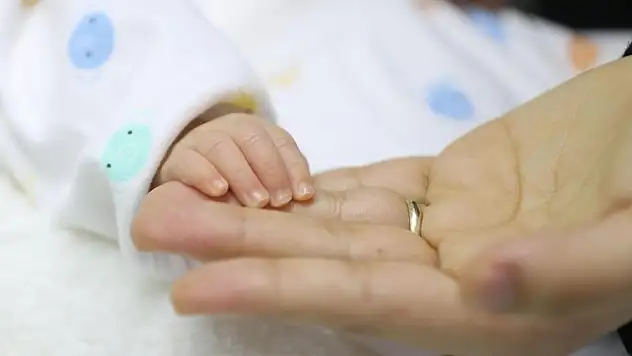 Doğum izni süresi uzatılıyor