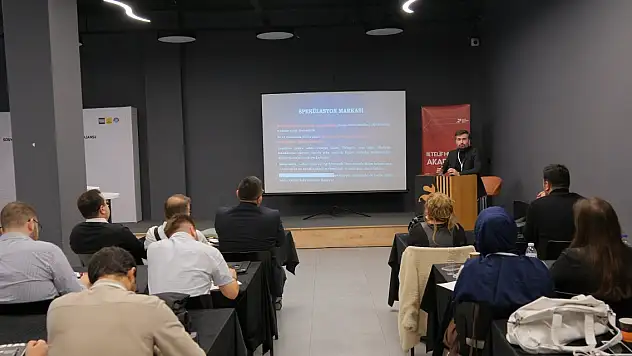 Konya'da telif hukuku zirvesi yoğun ilgi gördü