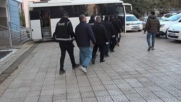 Kilis merkezli FETÖ/PDY operasyonu: 15 gözaltı, 1 tutuklama