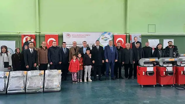 Konya Bozkır'da çiftçilere makine ve ekipman desteği