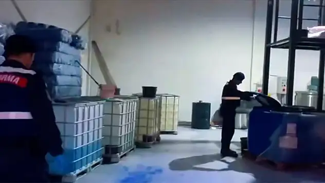 17 ilde 'Alkollü İçki Kaçakçılığı ve Sahteciliğine' operasyon