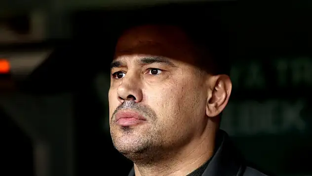 Konyaspor kazandı, Çağdaş Atan kırmızı kart gördü!