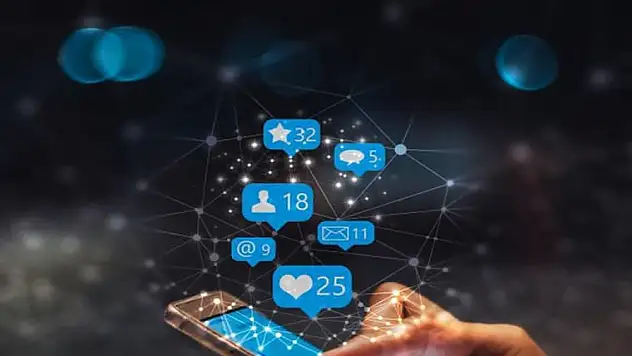 Reklam yönetmeliğinde 'yapay zeka' ve 'influencer' düzenlemesi