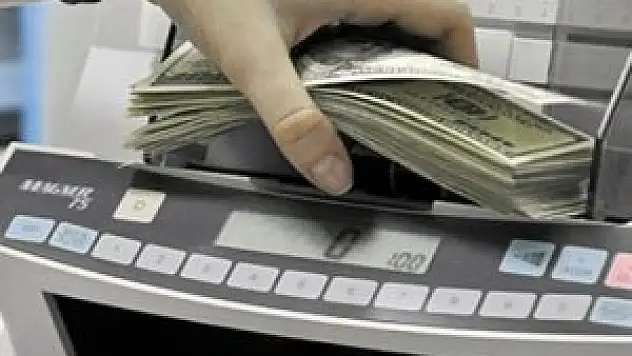 Bankacılık sektörünün kredi hacmi azaldı