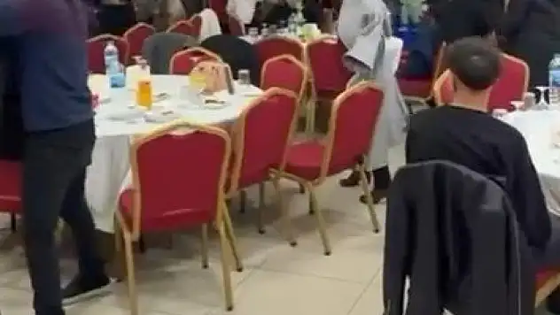 Elazığ'da depreme düğünde yakalandılar