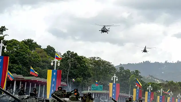 Venezuela ordusu harekete geçti: Savunma bakanı ilan etti