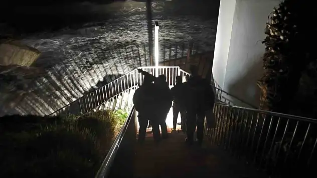 İskelede facia! 'Çalışmak istemiyoruz' dedikleri halde ölüme gönderildiler