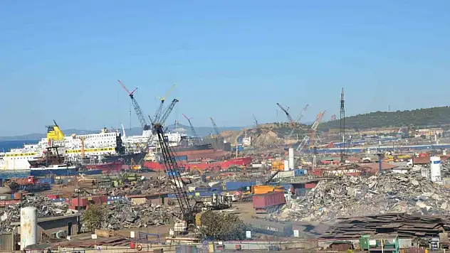 Gemi Söküm Bölgesi'nde iş kazası: 1 işçi hayatını kaybetti