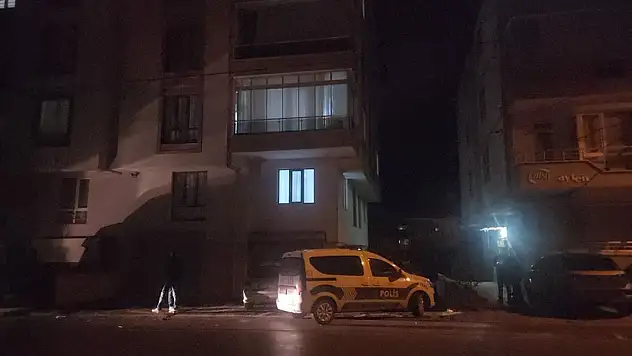 Konya'da balkondan düşen 15 yaşındaki genç ağır yaralandı