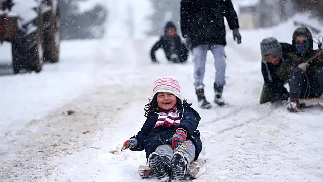Bazı illerde eğitime ara verildi