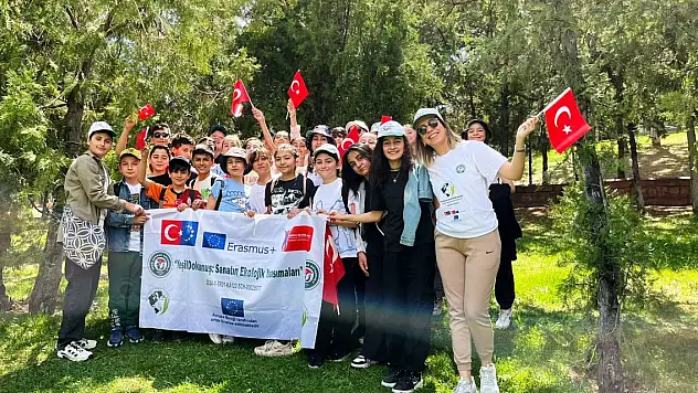Konya'dan Avrupa'ya yeşil köprü... Fevzi Çakmak Ortaokulu Erasmus+ projesiyle fark oluşturuyor