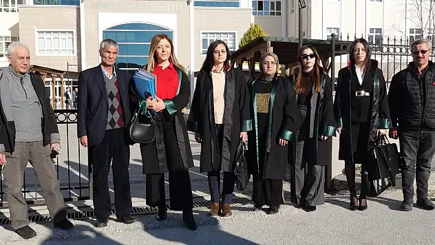 Cinayet öncesi sevgilisini arayıp, 'Eşim evde yalnız, haberin olsun' demiş