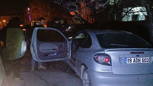 Husumetli kavgası kanlı bitti... Evinin önünde kurşun yağdırdı