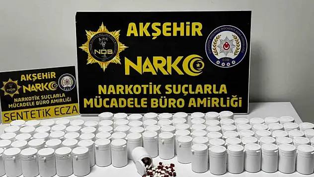 Akşehir'de uyuşturucu operasyonu: Valizinden 5 bin 500 hap çıktı